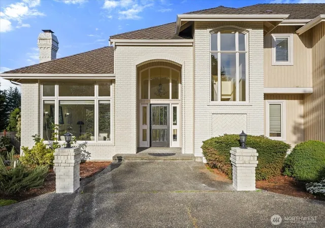 Photo 2 of Single family home for sale at 14823 164th Place Ne, Woodinville, WA 98072 | MLS# NWM2563842 | Listing updated on 2026-09-17