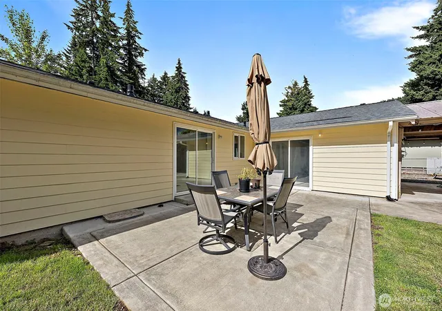 Photo 4 of Sale Pending at 12607 136th Street E, Puyallup, WA 98374 | MLS# NWM2563847 | Listing updated on 2026-09-25