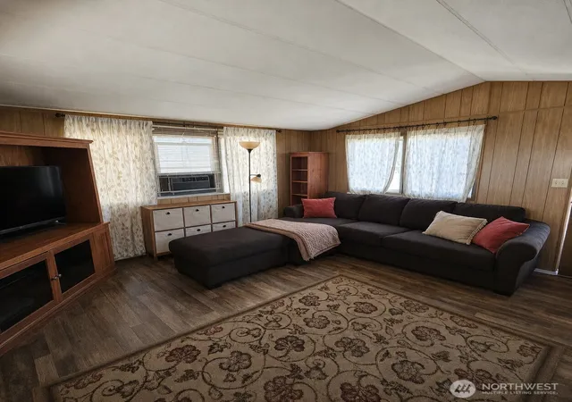 Photo 2 of Manufactured home for sale at 115 Walnut St, Coulee City, WA 99115 | MLS# NWM2563876 | Listing updated on 2026-09-22