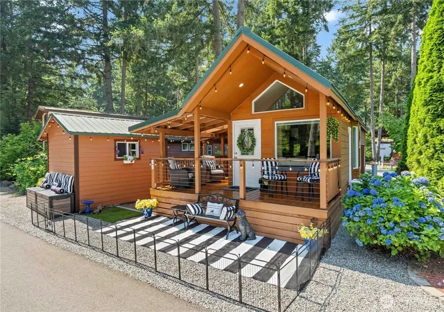 Photo 3 of Sale Pending at 1546 Reservation Rd Se #243, Olympia, WA 98513 | MLS# NWM2563885 | Listing updated on 2026-09-25