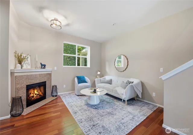 Photo 4 of Townhouse for sale at 2908 SW Raymond St, Seattle, WA 98126 | MLS# NWM2563893 | Listing updated on 2026-09-23