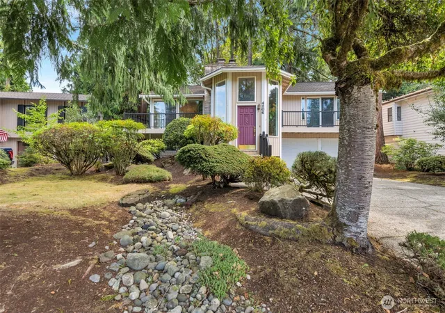 Photo 1 of Single family home for sale at 4206 187th Place Se, Issaquah, WA 98027 | MLS# NWM2563910 | Listing updated on 2026-09-30