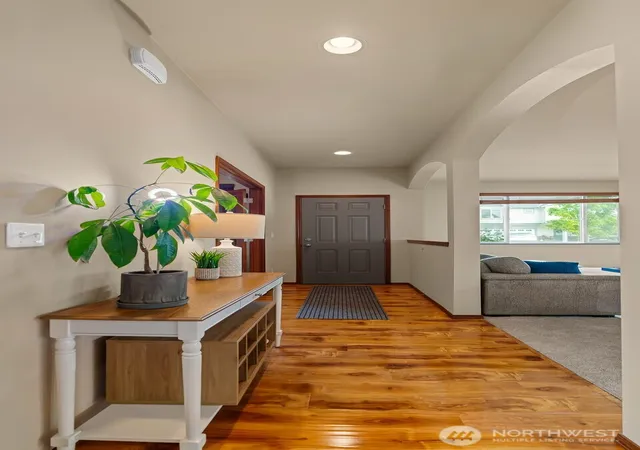 Photo 3 of Single family home for sale at 1610 E Spokane Ave, Ellensburg, WA 98926 | MLS# NWM2563960 | Listing updated on 2026-09-23