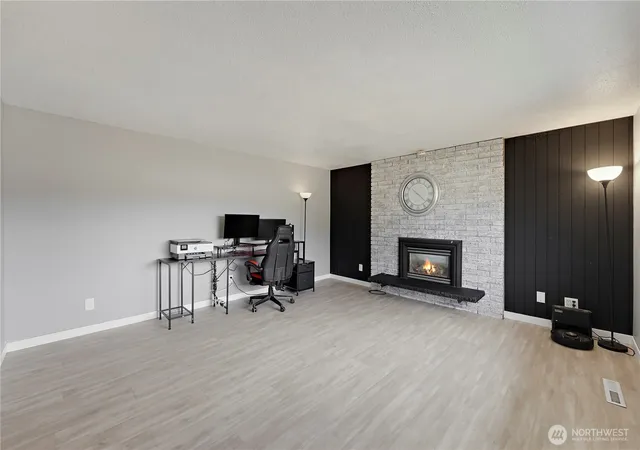 Photo 3 of Single family home for sale at 11033 Kuhlman Rd Se, Olympia, WA 98513 | MLS# NWM2563973 | Listing updated on 2026-09-23
