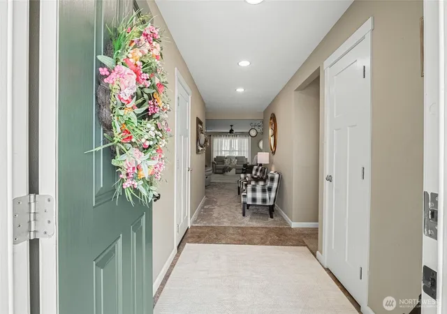 Photo 4 of Single family home for sale at 906 3rd Avenue NE, Quincy, WA 98848 | MLS# NWM2563990 | Listing updated on 2026-09-18