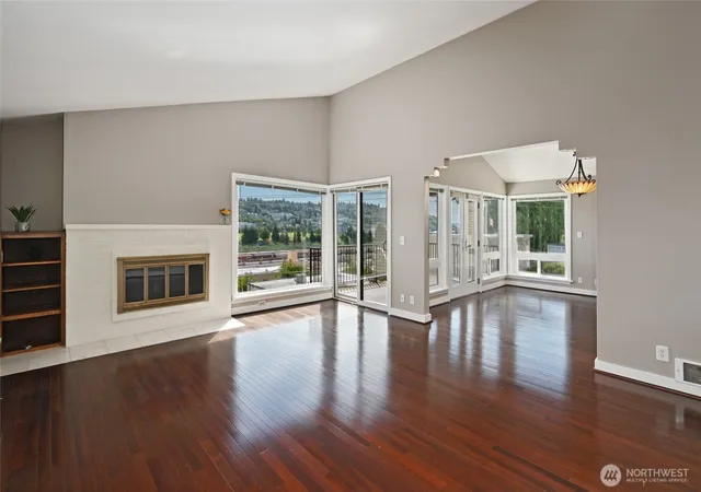 Photo 3 of Condo for sale at 2636 22nd Avenue W #303, Seattle, WA 98199 | MLS# NWM2563996 | Listing updated on 2026-09-23