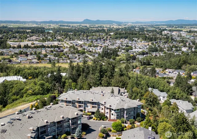 Photo 3 of Condo for sale at 1416 Lindsay Loop #107, Mount Vernon, WA 98274 | MLS# NWM2564008 | Listing updated on 2026-09-24