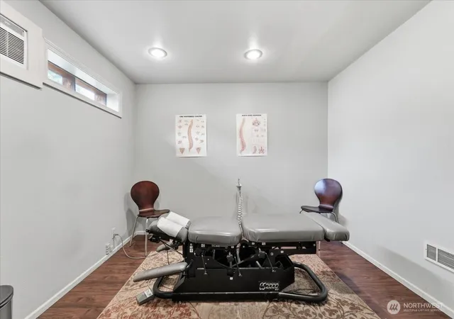 Photo 4 of Single family home for sale at 21 W 4th Avenue, Omak, WA 98841 | MLS# NWM2564017 | Listing updated on 2026-09-23