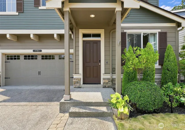Photo 2 of Single family home for sale at 7701 208th Avenue E, Bonney Lake, WA 98391 | MLS# NWM2564033 | Listing updated on 2026-10-01