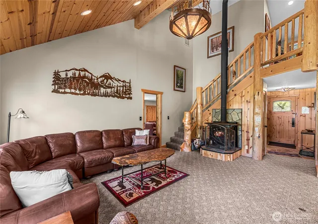 Photo 4 of Single family home for sale at 9864 E Leavenworth Rd, Leavenworth, WA 98826 | MLS# NWM2564037 | Listing updated on 2026-09-23