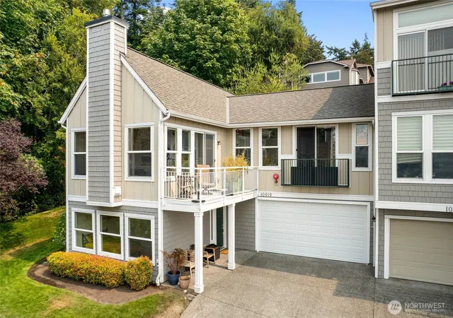Photo 2 of Condo for sale at 10919 E Villa Monte Dr, Mukilteo, WA 98275 | MLS# NWM2564050 | Listing updated on 2026-09-24