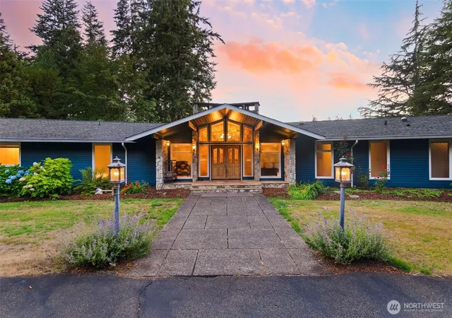 Photo 1 of Single family home for sale at 191 Se Vic King Rd, Shelton, WA 98584 | MLS# NWM2564072 | Listing updated on 2026-09-29