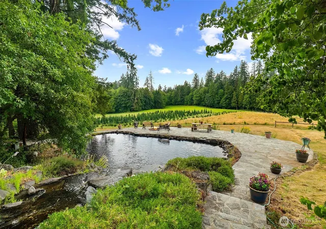 Photo 4 of Single family home for sale at 191 SE Vic King Rd, Shelton, WA 98584 | MLS# NWM2564072 | Listing updated on 2026-09-29