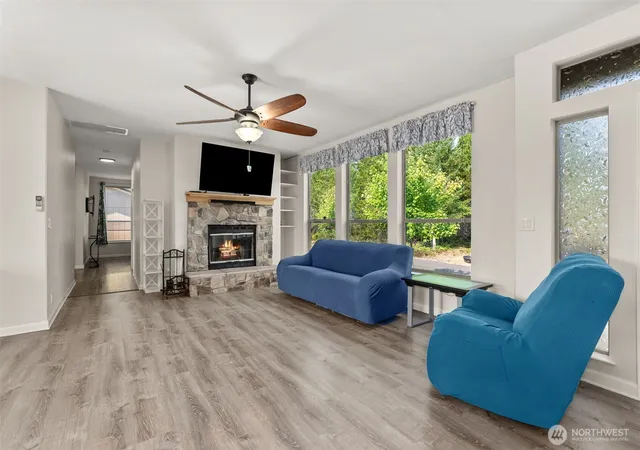 Photo 3 of Single family home for sale at 351 N Evening Star Ln, Hoodsport, WA 98548 | MLS# NWM2564105 | Listing updated on 2026-10-01