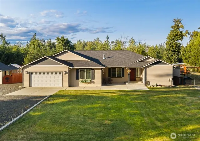 Photo 1 of Single family home for sale at 2701 Fishtrap Loop Ne, Olympia, WA 98506 | MLS# NWM2564123 | Listing updated on 2026-09-23