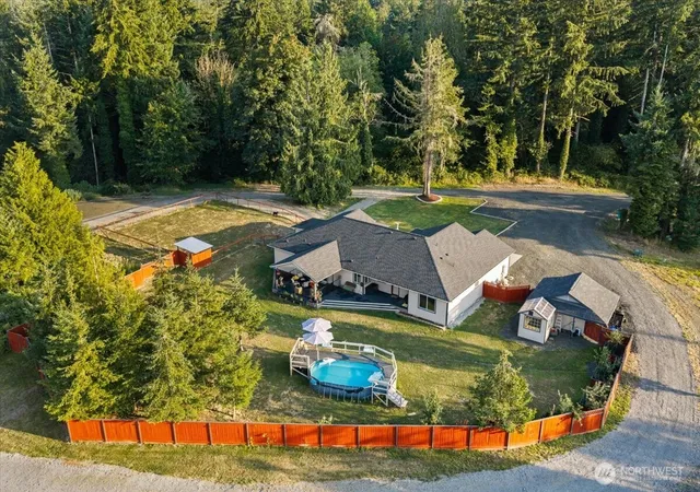 Photo 3 of Single family home for sale at 2701 Fishtrap Loop NE, Olympia, WA 98506 | MLS# NWM2564123 | Listing updated on 2026-09-23