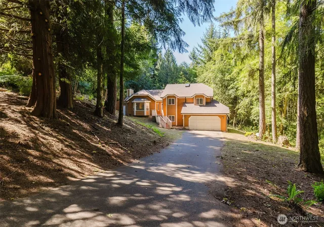 Photo 2 of Single family home for sale at 1551 Se Nylace Ln, Port Orchard, WA 98367 | MLS# NWM2564134 | Listing updated on 2026-09-23