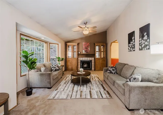 Photo 4 of Single family home for sale at 1551 SE Nylace Ln, Port Orchard, WA 98367 | MLS# NWM2564134 | Listing updated on 2026-09-23
