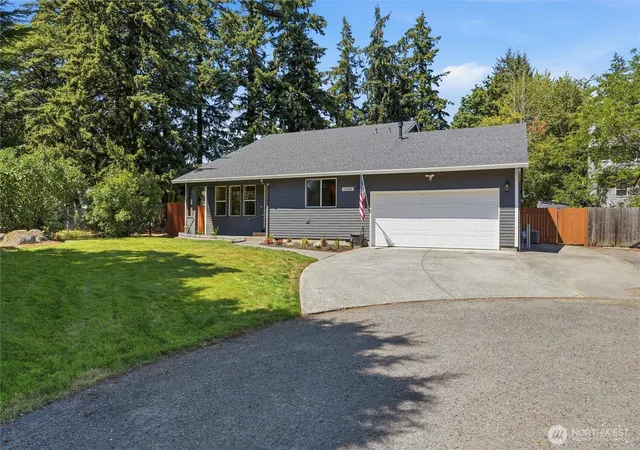Photo 3 of Single family home for sale at 10700 Se 16th Street, Vancouver, WA 98664 | MLS# NWM2564139 | Listing updated on 2026-09-20