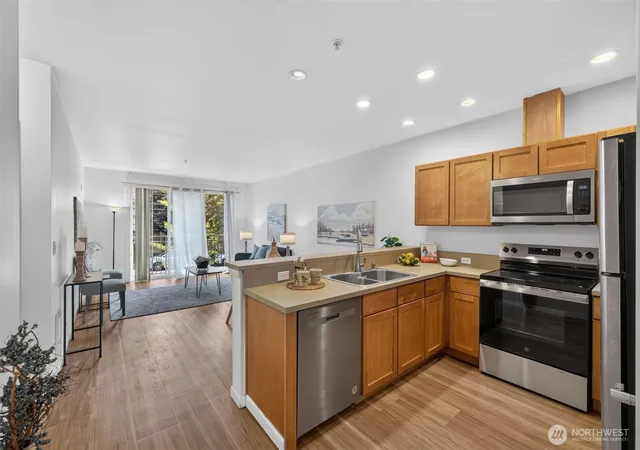 Photo 3 of Condo for sale at 1220 E Columbia St #202, Seattle, WA 98122 | MLS# NWM2564156 | Listing updated on 2026-09-26