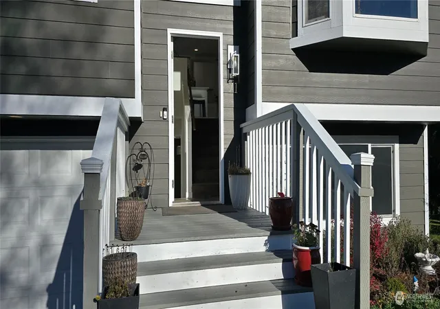 Photo 2 of Single family home for sale at 115 E Roberts Pl, Sequim, WA 98382 | MLS# NWM2564180 | Listing updated on 2026-09-23