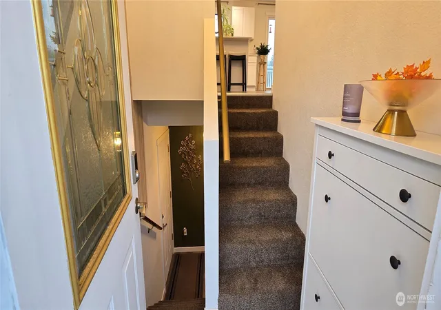 Photo 3 of Single family home for sale at 115 E Roberts Pl, Sequim, WA 98382 | MLS# NWM2564180 | Listing updated on 2026-09-23