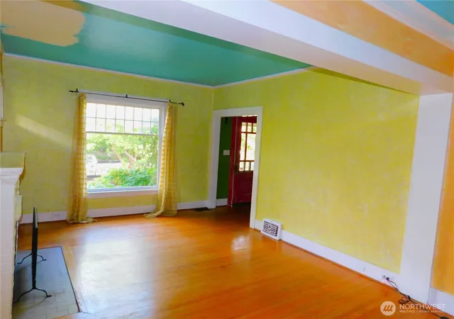 Photo 3 of Single family home for sale at 7217 4th Avenue Nw, Seattle, WA 98117 | MLS# NWM2564193 | Listing updated on 2026-09-23
