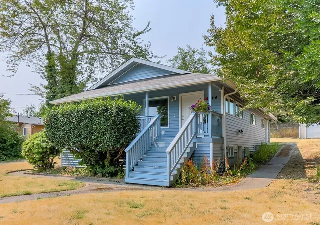 Photo 1 of Single family home for sale at 11049 18th Avenue Sw, Seattle, WA 98146 | MLS# NWM2564204 | Listing updated on 2026-09-26