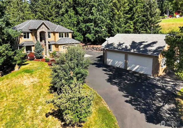 Photo 3 of Single family home for sale at 267 Ranch Rd, Kelso, WA 98626 | MLS# NWM2564208 | Listing updated on 2026-10-03