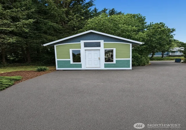 Photo 2 of Single family home for sale at 570 Weatherwax Loop Ne, Ocean Shores, WA 98569 | MLS# NWM2564212 | Listing updated on 2026-09-23