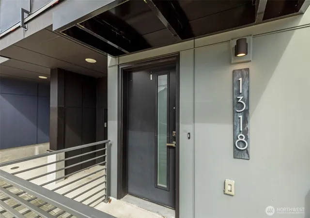 Photo 3 of Townhouse for sale at 1318 Yakima Ave S #A03, Seattle, WA 98144 | MLS# NWM2564214 | Listing updated on 2026-09-30