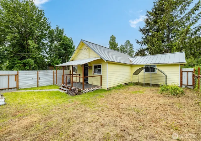 Photo 3 of Single family home for sale at 7288 Carlson Rd, Concrete, WA 98237 | MLS# NWM2564233 | Listing updated on 2026-09-24