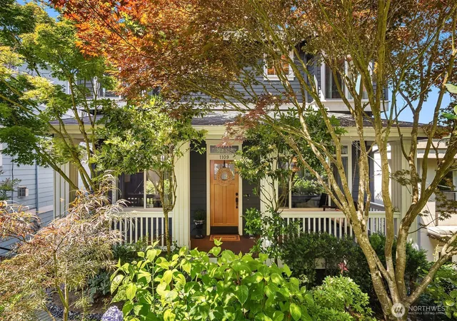Photo 3 of Sale Pending at 1109 33rd Avenue E, Seattle, WA 98112 | MLS# NWM2564241 | Listing updated on 2026-09-24