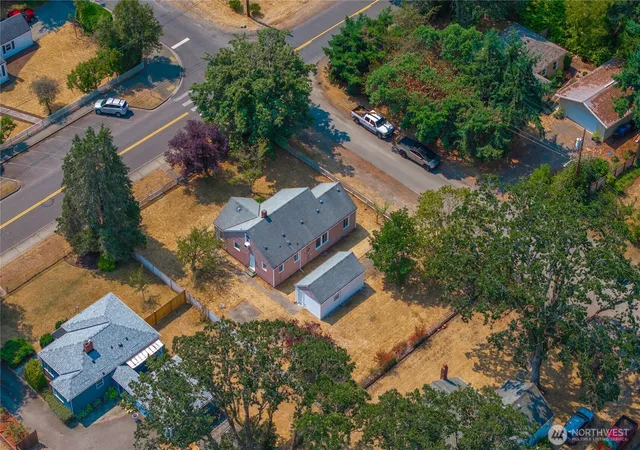 Photo 2 of Sale Pending at 6423 100th Street Sw, Lakewood, WA 98499 | MLS# NWM2564321 | Listing updated on 2026-09-24
