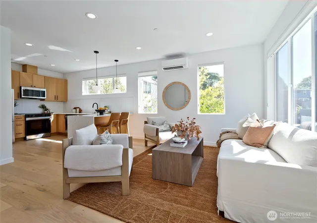 Photo 3 of Townhouse for sale at 435 19th Avenue E, Seattle, WA 98112 | MLS# NWM2564336 | Listing updated on 2026-09-23