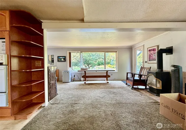 Photo 2 of Single family home for sale at 3719 Commercial Ave, Anacortes, WA 98221 | MLS# NWM2564369 | Listing updated on 2026-09-30