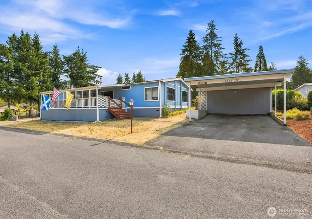 Photo 1 of Manufactured home for sale at 12515 122nd Avenue Ct E #117, Puyallup, WA 98374 | MLS# NWM2564383 | Listing updated on 2026-09-30