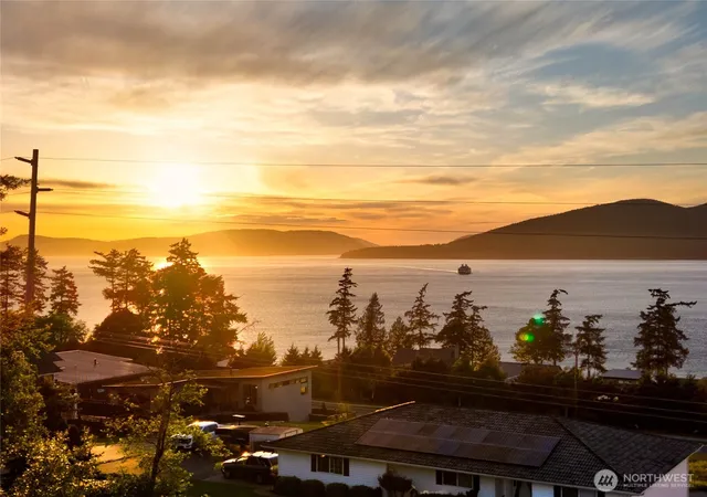 Photo 2 of Single family home for sale at 3706 W 3rd Street, Anacortes, WA 98221 | MLS# NWM2564384 | Listing updated on 2026-09-23
