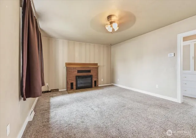 Photo 4 of Single family home for sale at 15 NW Cole, Wilbur, WA 99185 | MLS# NWM2564391 | Listing updated on 2026-09-23