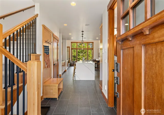 Photo 2 of Single family home for sale at 361 Sweet Shop Ln, Cle Elum, WA 98922 | MLS# NWM2564393 | Listing updated on 2026-09-24
