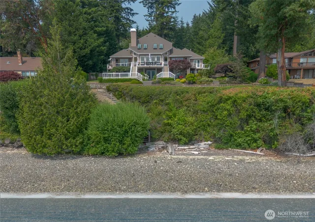 Photo 3 of Single family home for sale at 100 Shine Rd, Port Ludlow, WA 98365 | MLS# NWM2564400 | Listing updated on 2026-10-01