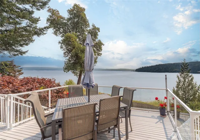 Photo 4 of Single family home for sale at 100 Shine Rd, Port Ludlow, WA 98365 | MLS# NWM2564400 | Listing updated on 2026-10-01