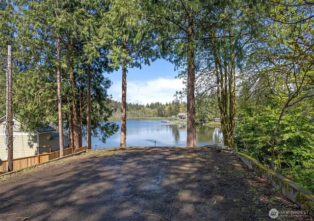 Photo 4 of Land for sale at 5911 Lagoon Ln NW, Gig Harbor, WA 98335 | MLS# NWM2564421 | Listing updated on 2026-09-24