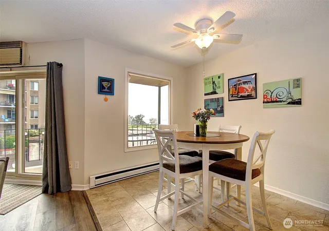 Photo 4 of Condo for sale at 5565 E Evergreen Blvd #3210, Vancouver, WA 98661 | MLS# NWM2564428 | Listing updated on 2026-09-23