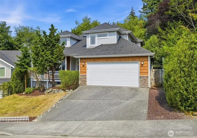 Photo 2 of Single family home for sale at 6805 59th Place Ne, Marysville, WA 98270 | MLS# NWM2564452 | Listing updated on 2026-10-02