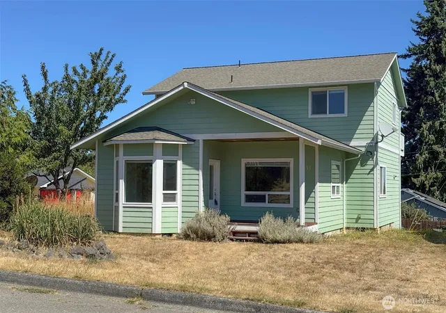 Photo 1 of Single family home for sale at 1031 W 14th Street, Port Angeles, WA 98363 | MLS# NWM2564465 | Listing updated on 2026-09-23
