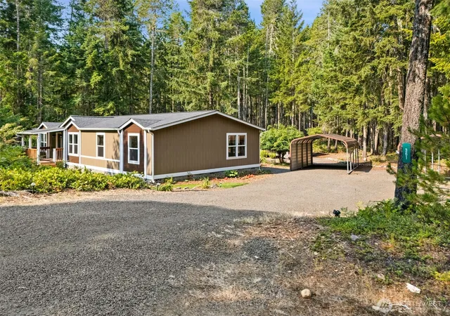 Photo 2 of Single family home for sale at 361 N Rainbow Way W, Hoodsport, WA 98548 | MLS# NWM2564466 | Listing updated on 2026-09-23