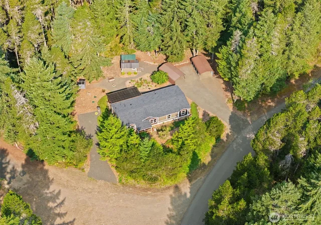 Photo 3 of Single family home for sale at 361 N Rainbow Way W, Hoodsport, WA 98548 | MLS# NWM2564466 | Listing updated on 2026-09-23