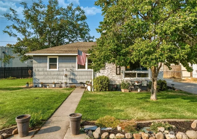 Photo 1 of Single family home for sale at 188 Boyer Dr, Walla Walla, WA 99362 | MLS# NWM2564473 | Listing updated on 2026-09-23