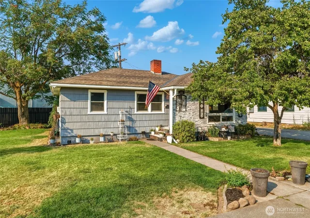 Photo 2 of Single family home for sale at 188 Boyer Dr, Walla Walla, WA 99362 | MLS# NWM2564473 | Listing updated on 2026-09-23